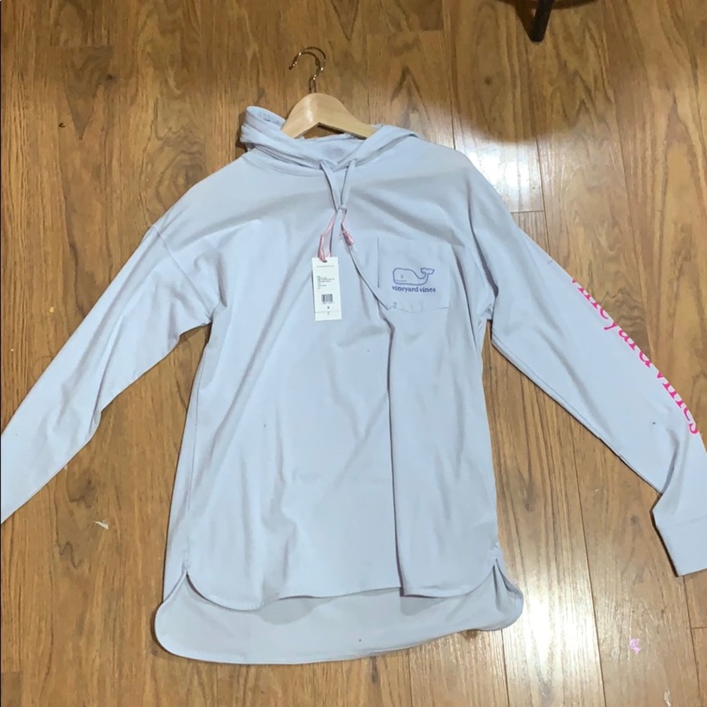 NWT Vineyard Vines Hooded Long Sleeve T-Shirt